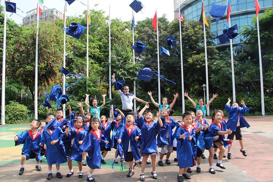 Kids Celebrate Learning English in China